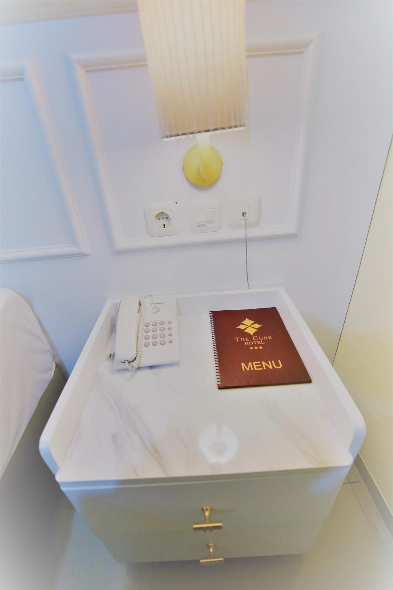 The Cube Hotel Malioboro, Azana Hotels Collection Yogyakarta Eksteriør billede