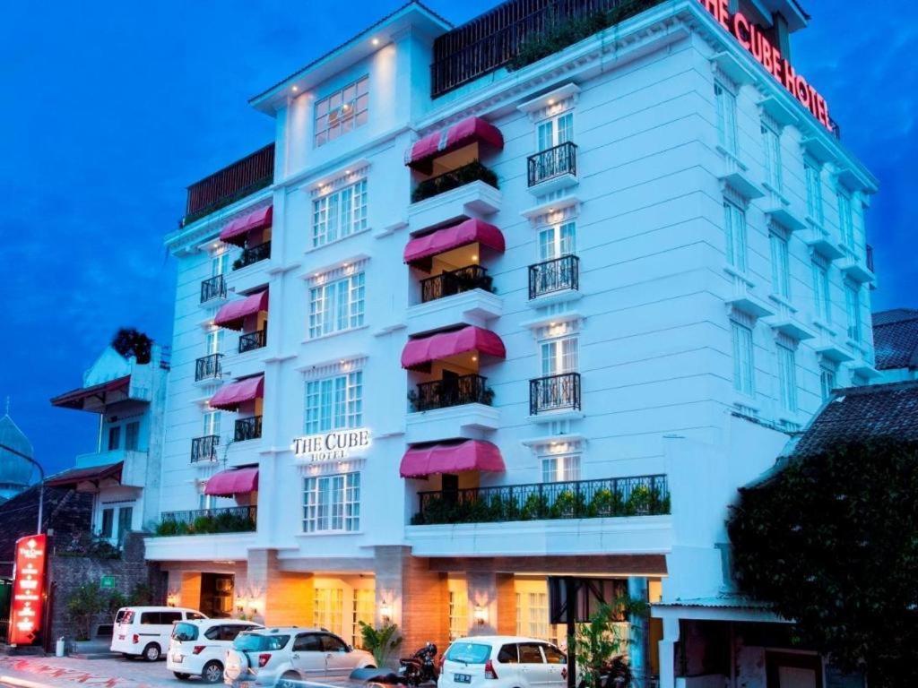 The Cube Hotel Malioboro, Azana Hotels Collection Yogyakarta Eksteriør billede